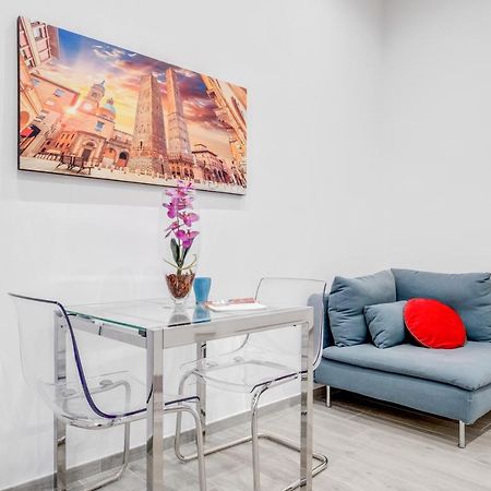 Bolognina Centro-Stazione Apartment Болоня Екстериор снимка